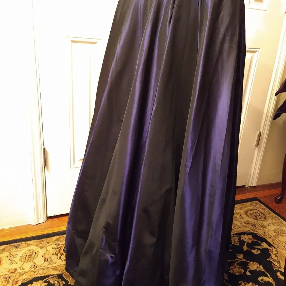 SOLD! Gigi Clark, Gorgeous Iridescent Purple Full Circle Maxi Skirt - Picture 9 of 16